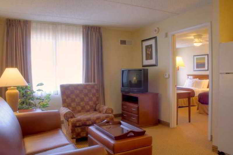 โฮมวูด สวีท บาย ฮิลตัน ฟอร์ต เวิร์ธ ฟอสซิล ครีก Hotel ฟอร์ตเวิร์ท ภายนอก รูปภาพ
